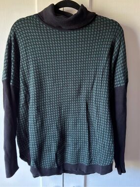Women’s Green and Black Michael Kors Houndstooth Sweater